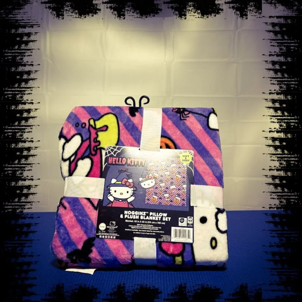 Hello Kitty 45x55 inch Halloween Themed Plush Blanket & Pillow/Trick - Treat Bag